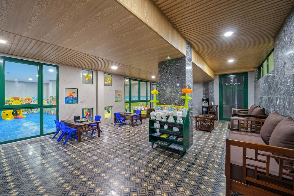 어린이 놀이 공간 - 실내