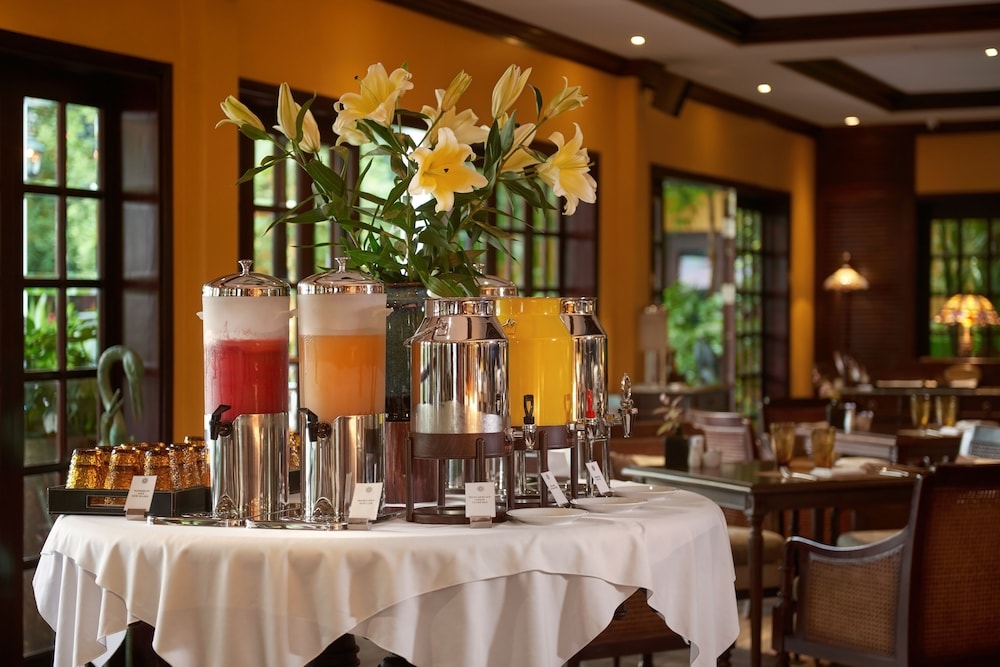 뷔페 아침 식사