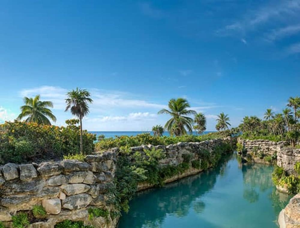 숙박 시설 내 편의 시설/서비스