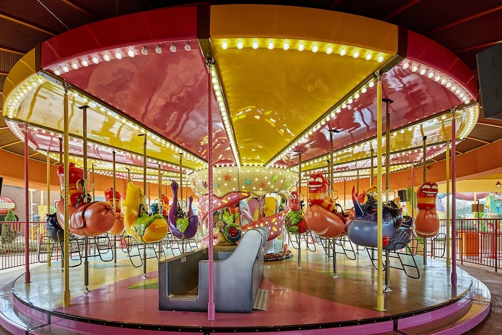 어린이 놀이 공간 - 야외