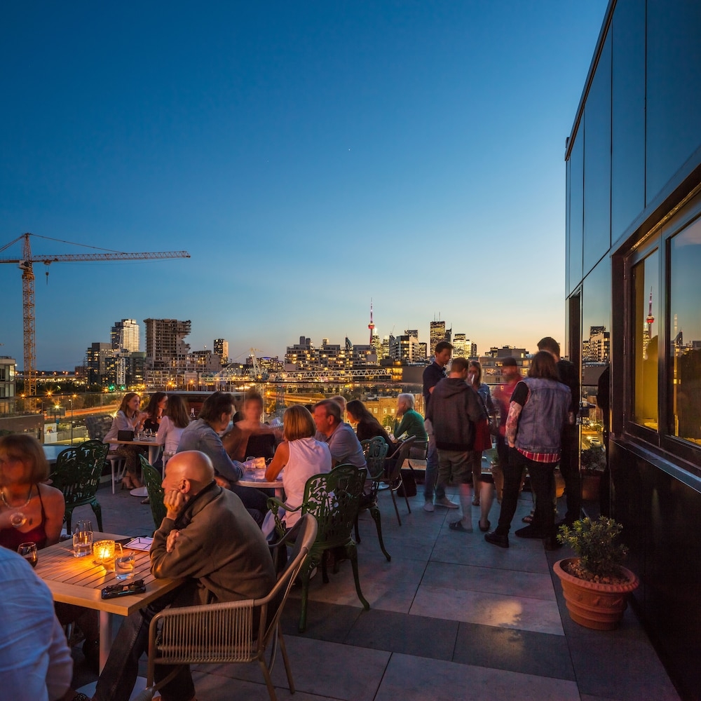 바(숙박 시설 내)