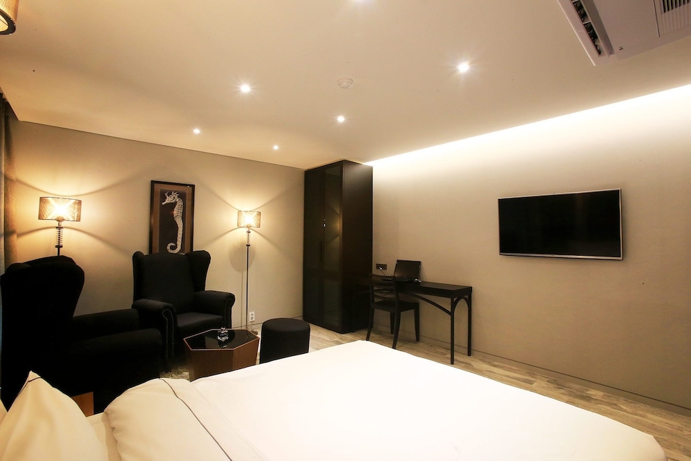 객실 내 편의 시설/서비스