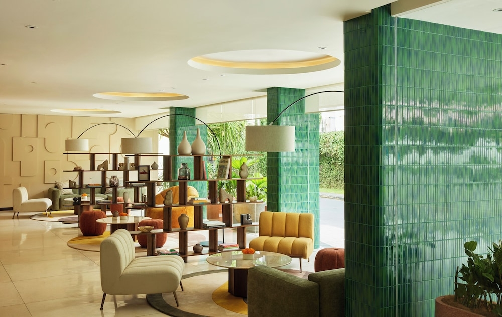 로비 좌석 공간