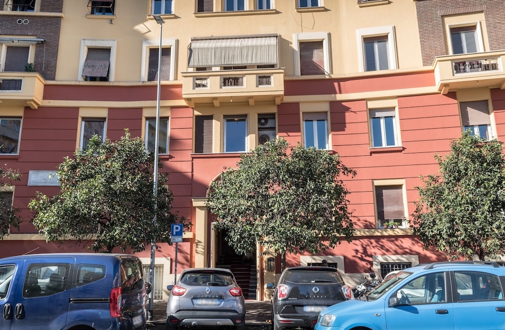 숙박 시설 정면