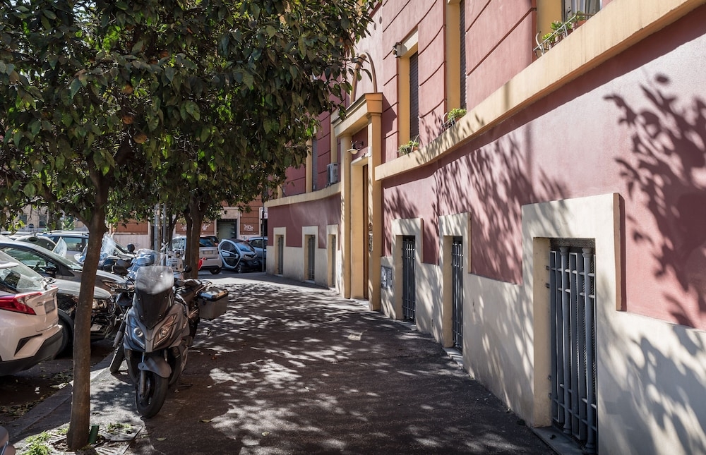 숙박 시설 입구