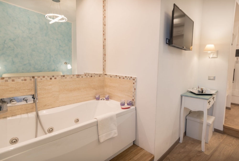 전용 스파 욕조