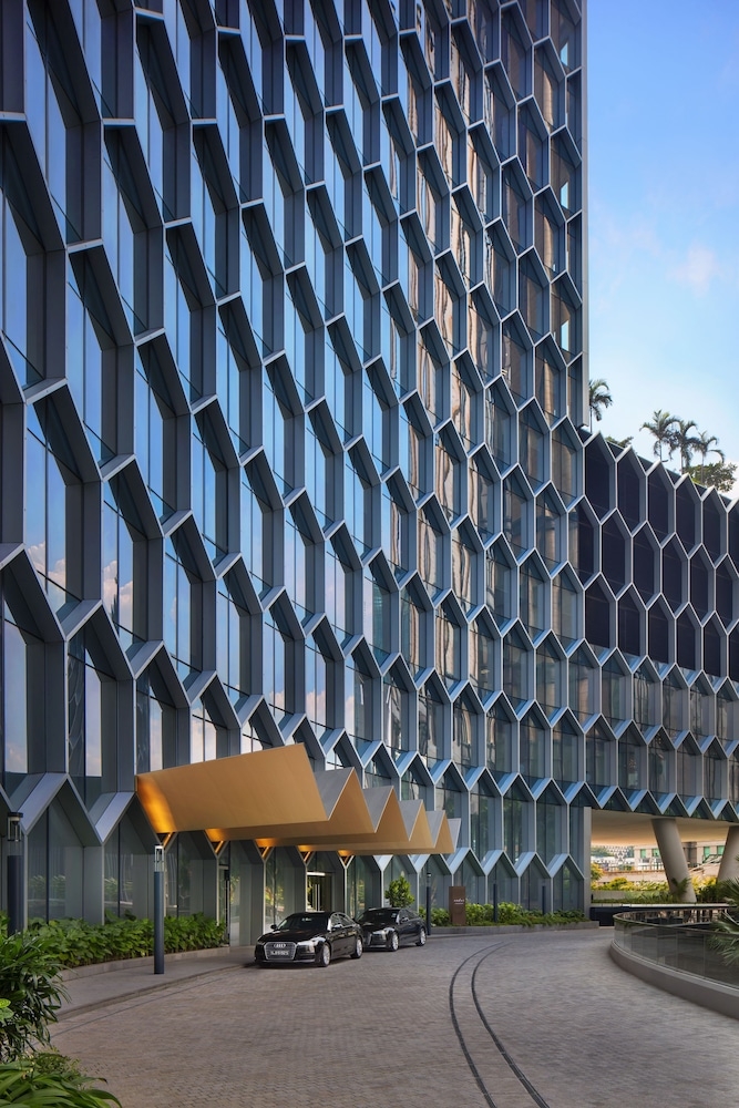 숙박 시설 입구