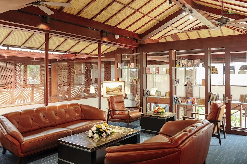 로비 좌석 공간