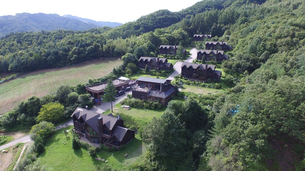 숙박 시설 구내