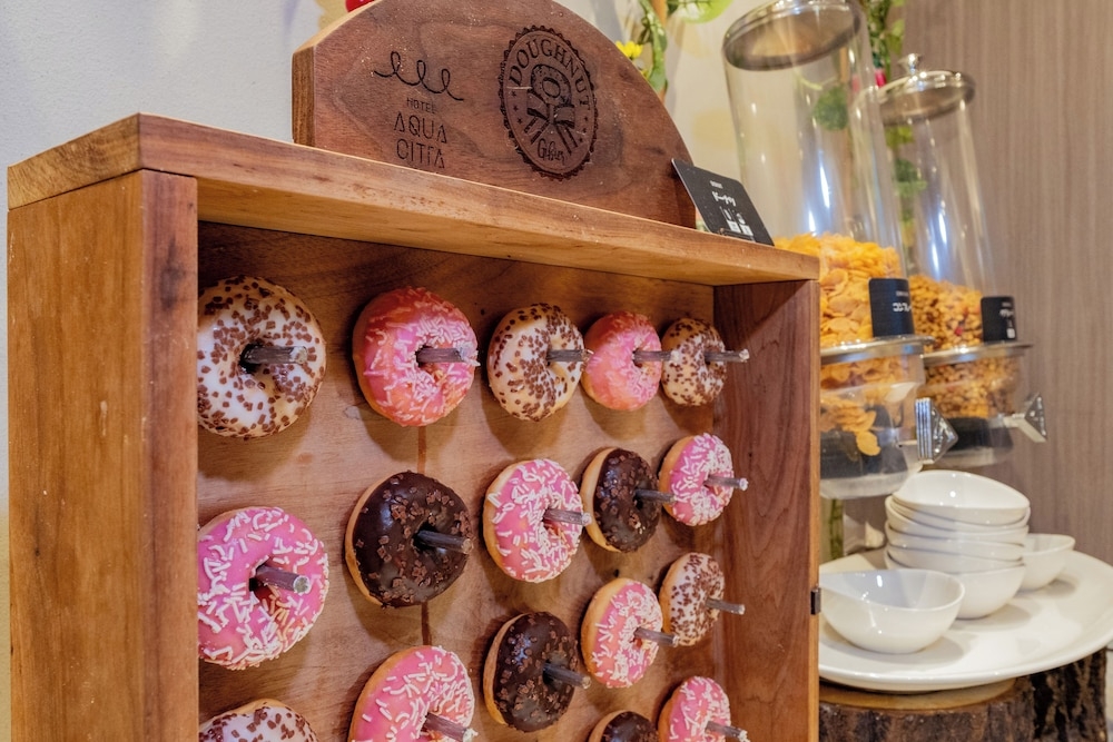 뷔페 아침 식사