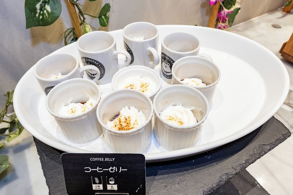 뷔페 아침 식사