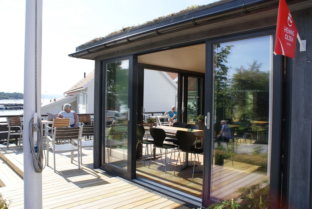 체크인/체크아웃 키오스크