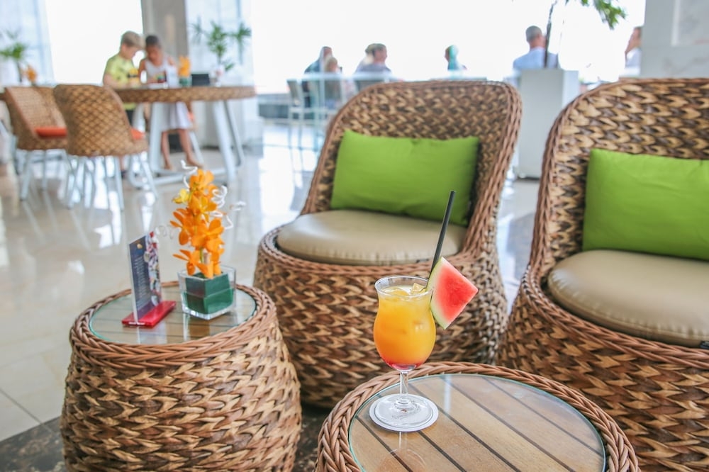 로비 좌석 공간