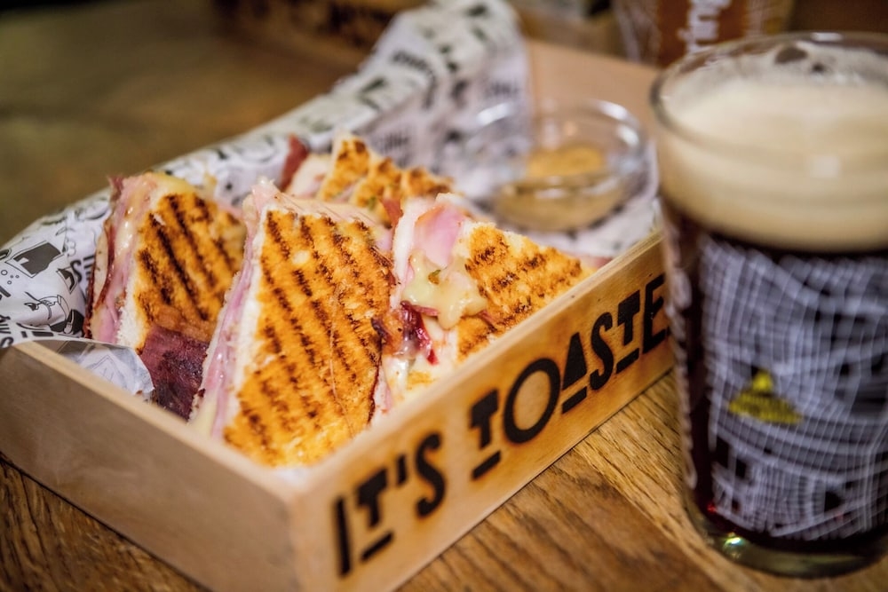 바(숙박 시설 내)