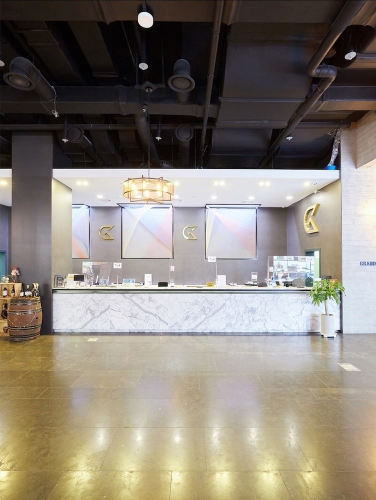 콘시어지 데스크