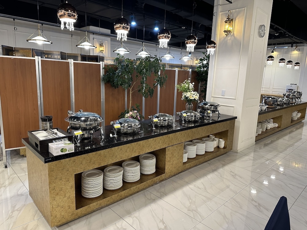 뷔페 아침 식사