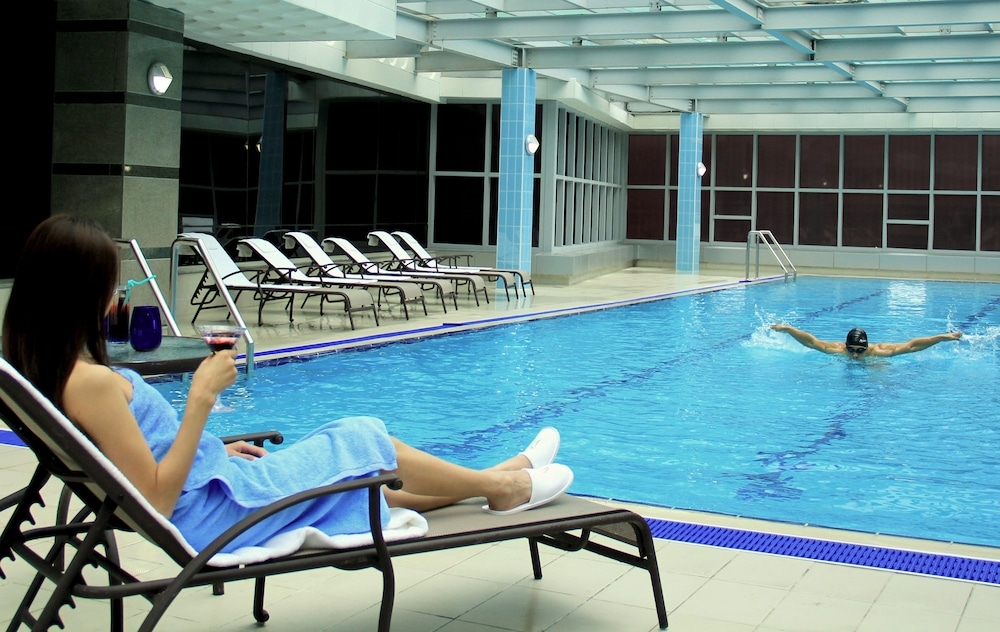 실내 수영장