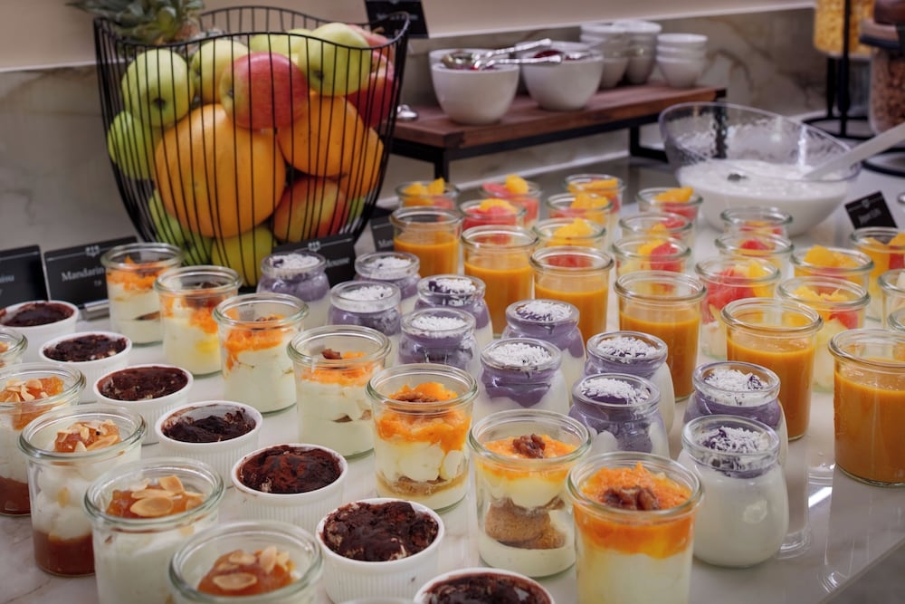 뷔페 아침 식사