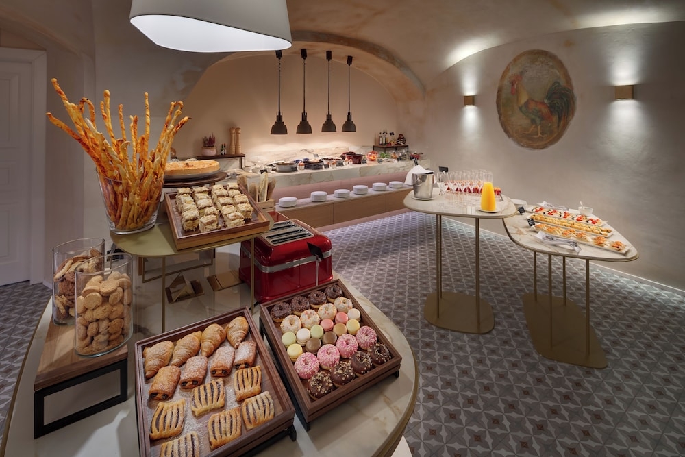 뷔페 아침 식사