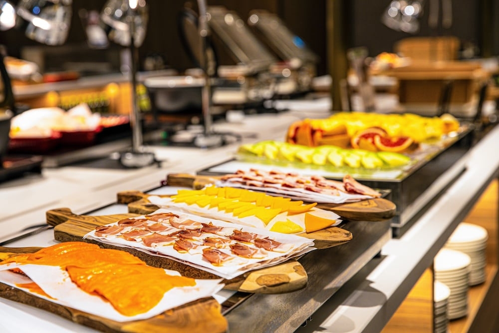 뷔페 아침 식사