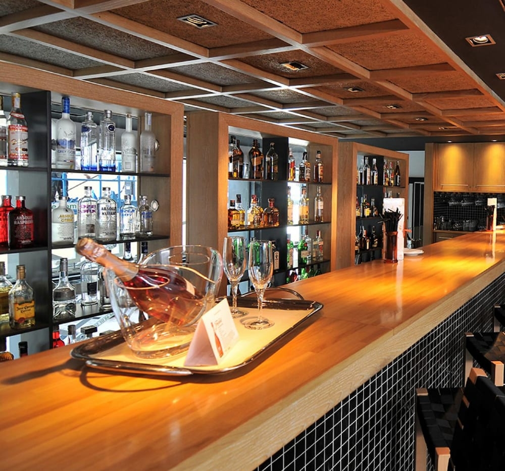 바(숙박 시설 내)