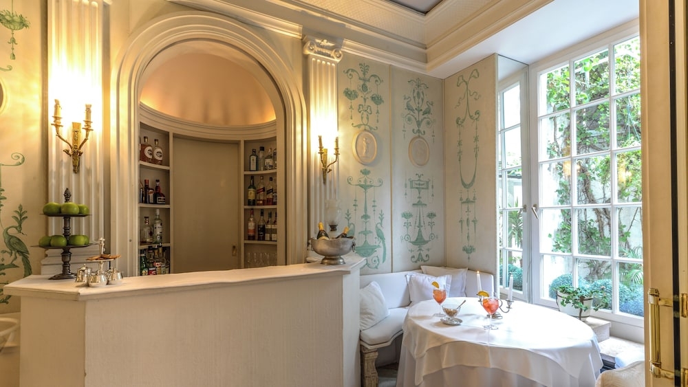 바(숙박 시설 내)