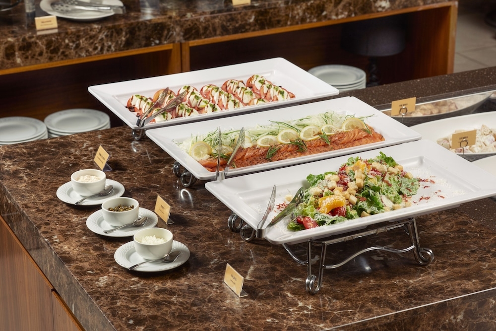 뷔페 아침 식사