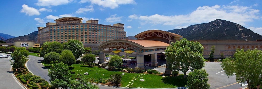 숙박 시설 정면