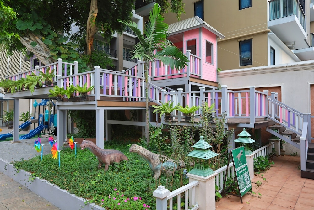 어린이 놀이 공간 - 야외