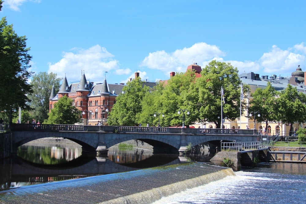 숙박 시설 내 편의 시설/서비스