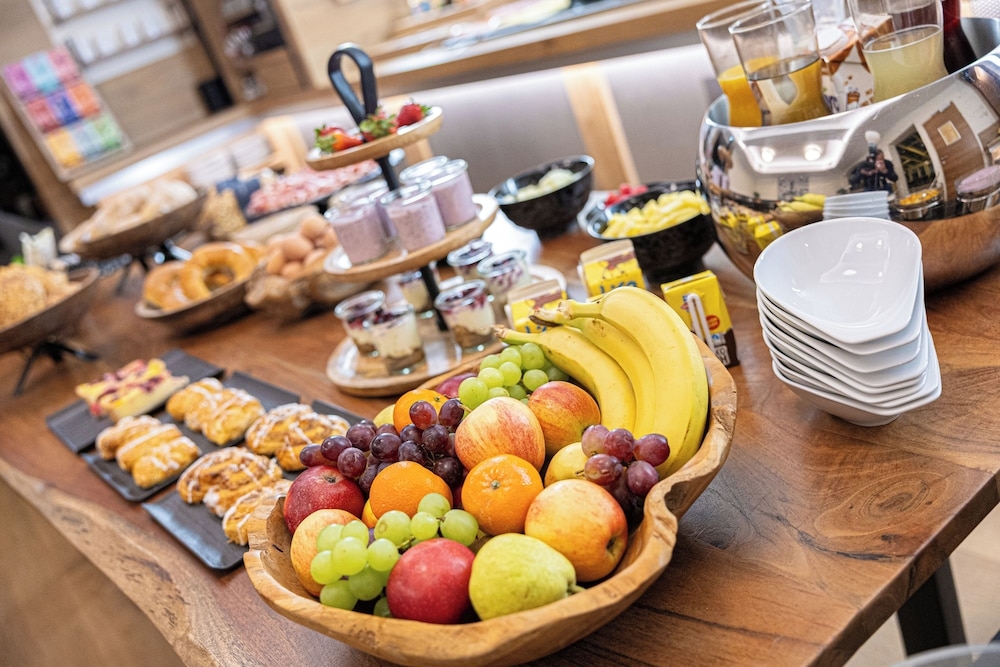 뷔페 아침 식사