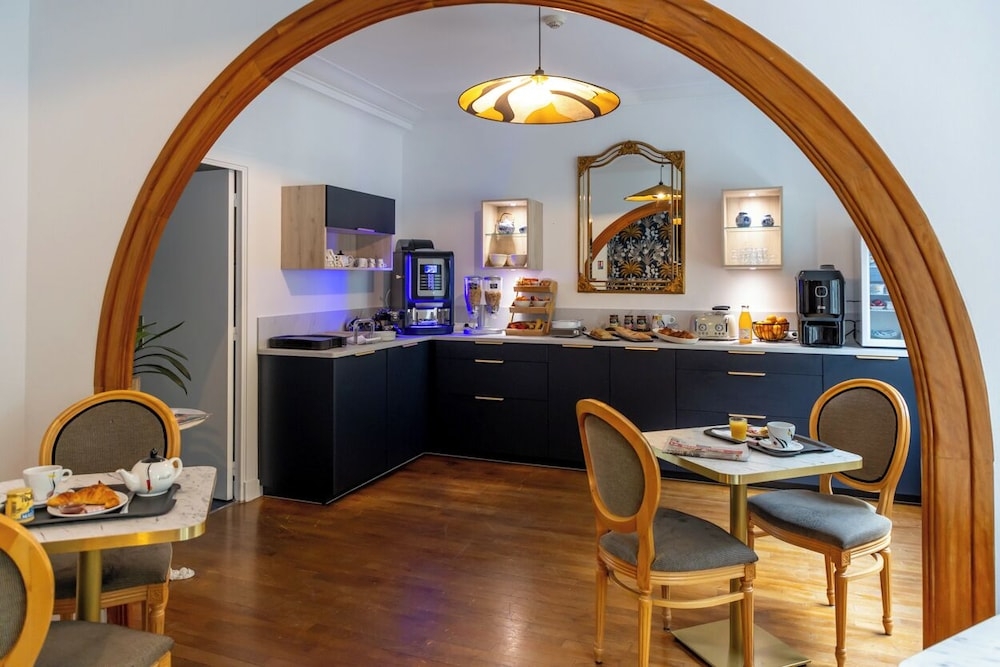 뷔페 아침 식사