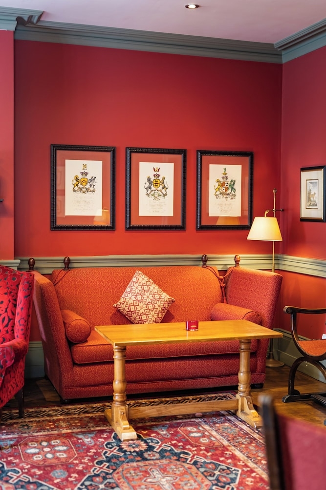 로비 좌석 공간