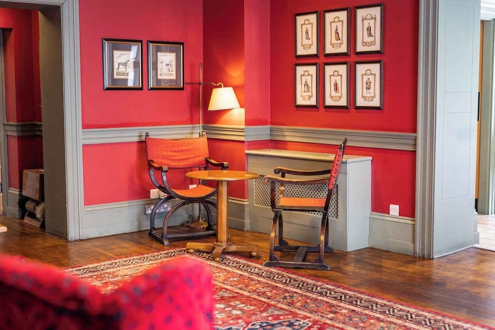 로비 좌석 공간