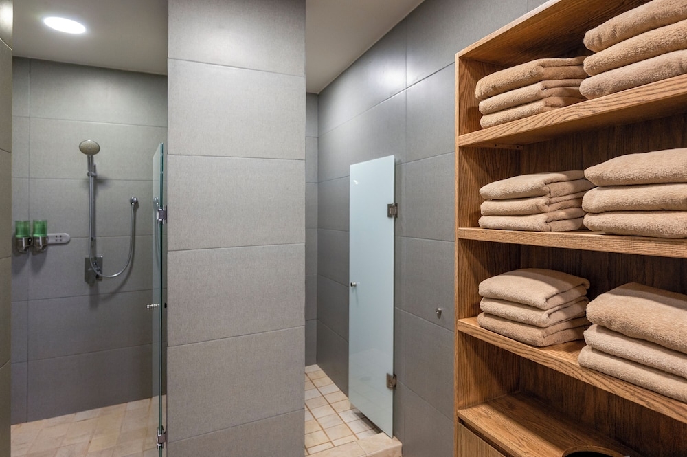 숙박 시설 내 편의 시설/서비스