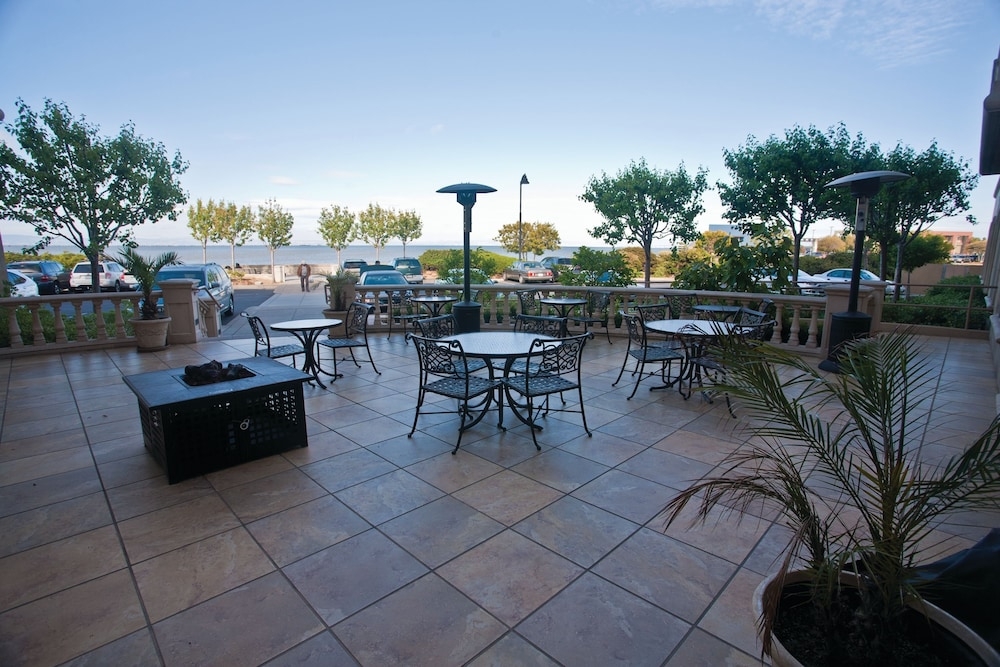 숙박 시설 내 편의 시설/서비스