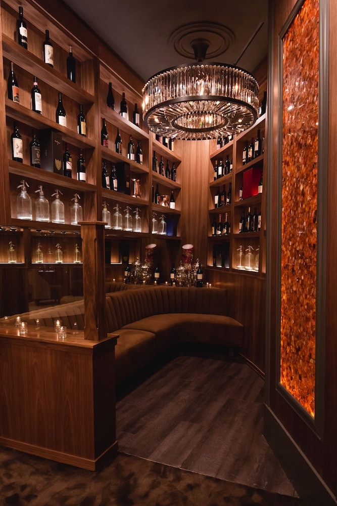 바(숙박 시설 내)