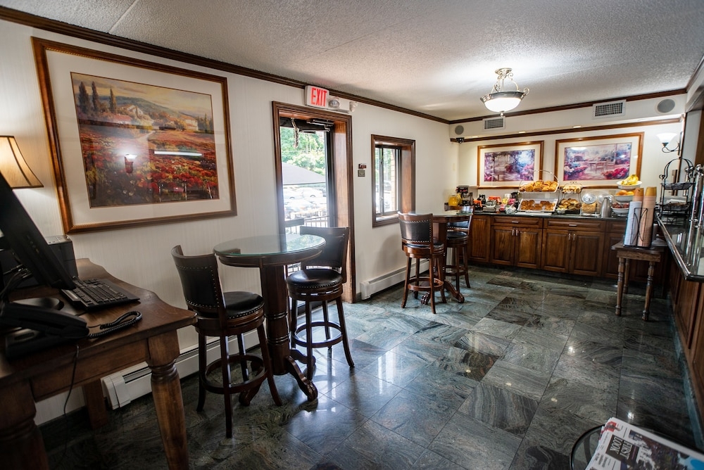 로비 좌석 공간