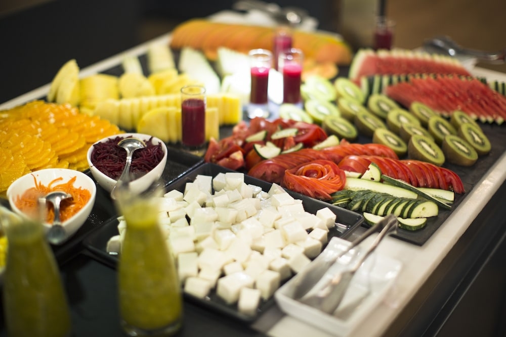 뷔페 아침 식사