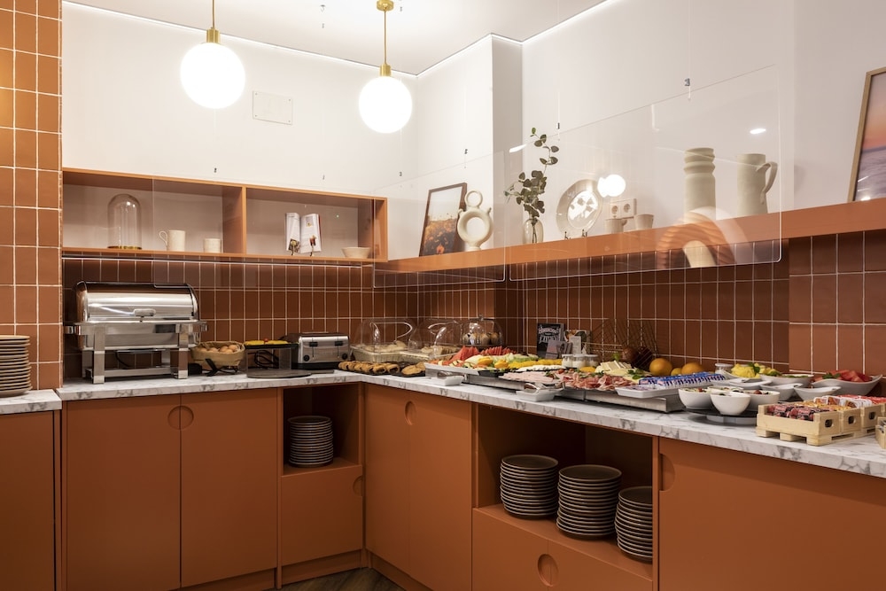 뷔페 아침 식사