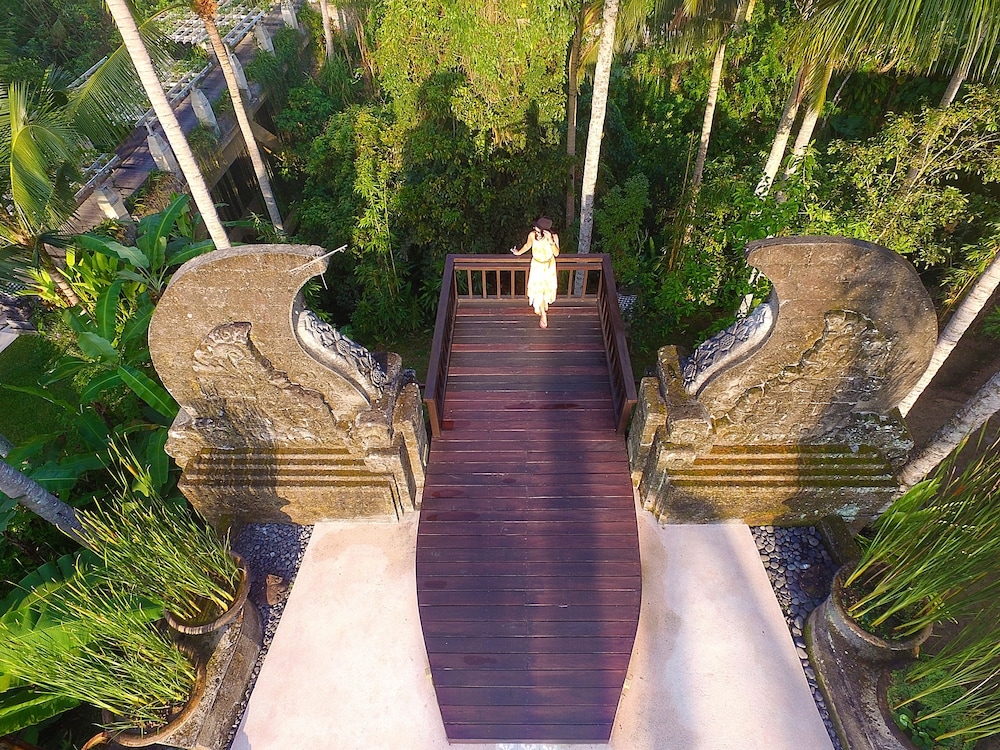 숙박 시설 내 편의 시설/서비스