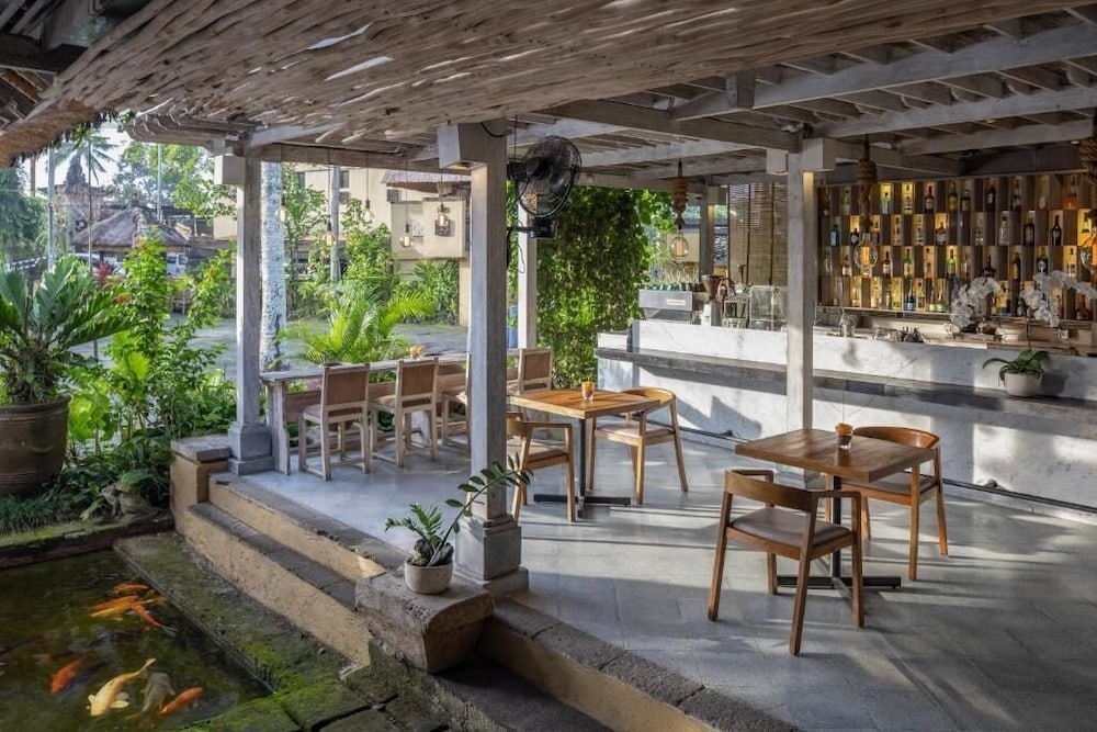 바(숙박 시설 내)