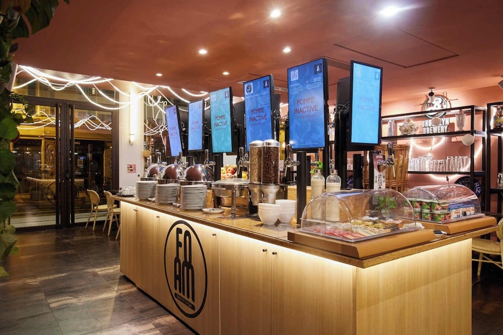 뷔페 아침 식사