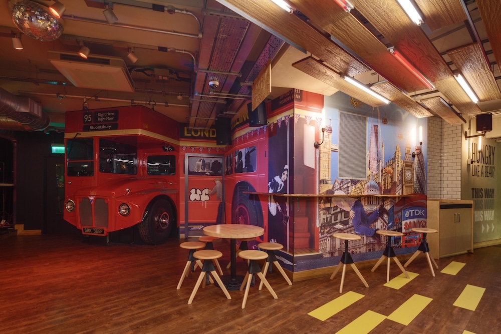 바(숙박 시설 내)