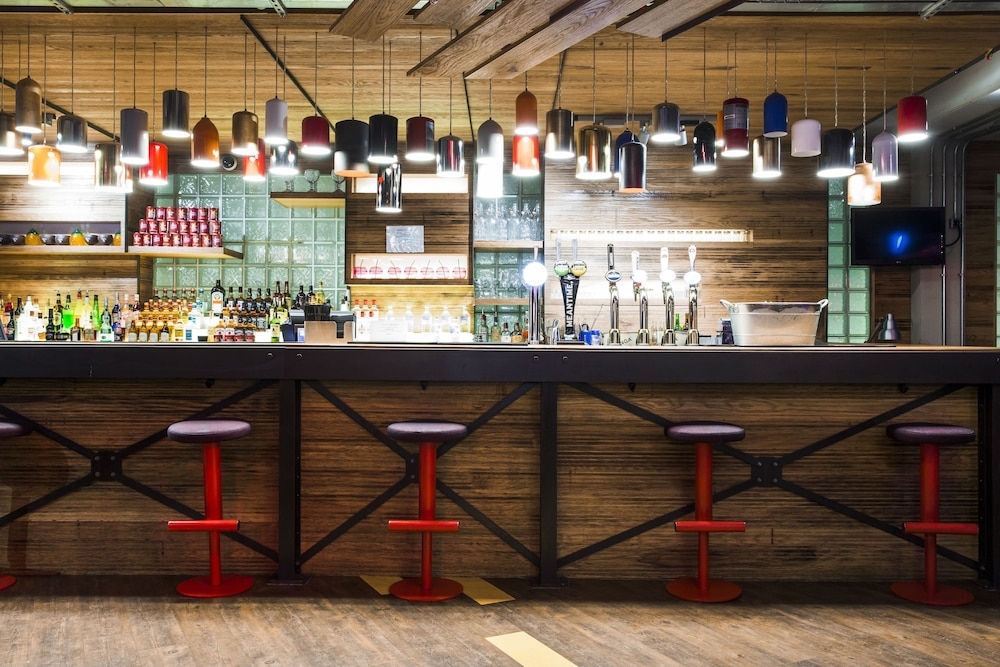 바(숙박 시설 내)