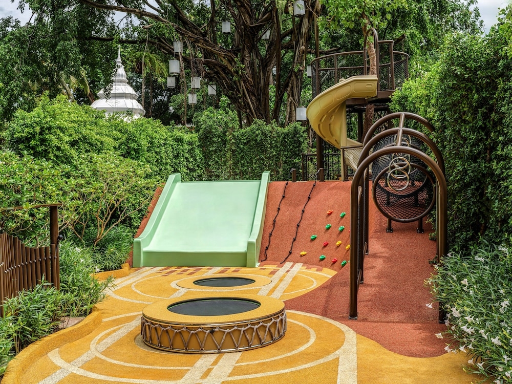 어린이 놀이 공간 - 야외