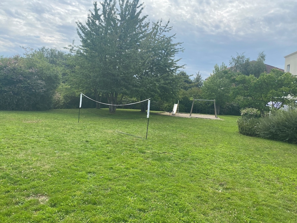 어린이 놀이 공간 - 야외