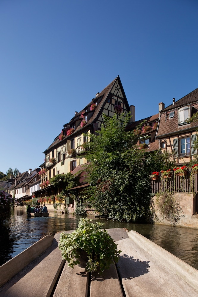 숙박 시설의 전망