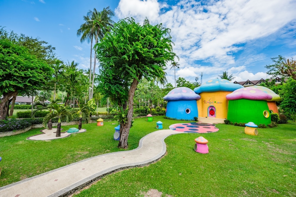 어린이 놀이 공간 - 야외