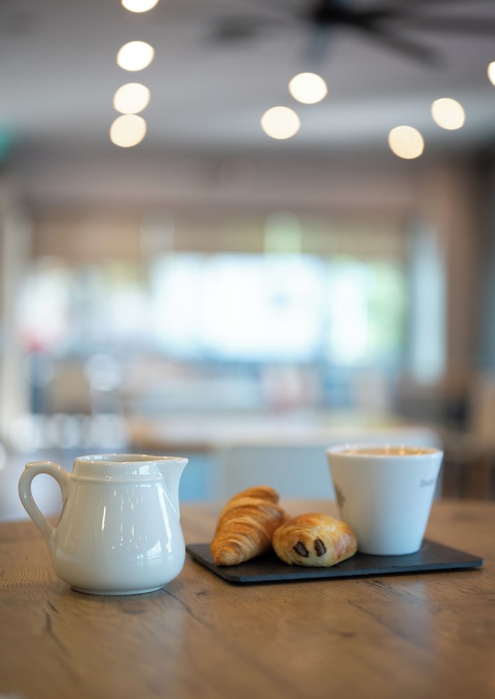 뷔페 아침 식사